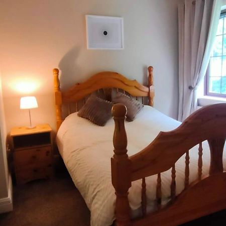 Rynn Haven - Enchanting Townhouse Lough Rynn Mohill Exteriör bild